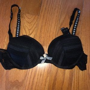 Victoria’s Secret bra